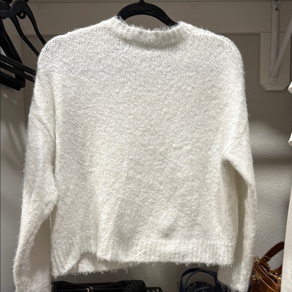 White Sweater with Colorful Floral Accents sz s - Picture 6 of 6